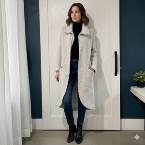 Robert kitchen canads boucle knit cardigan sweater coat winter white/faux Sherpa